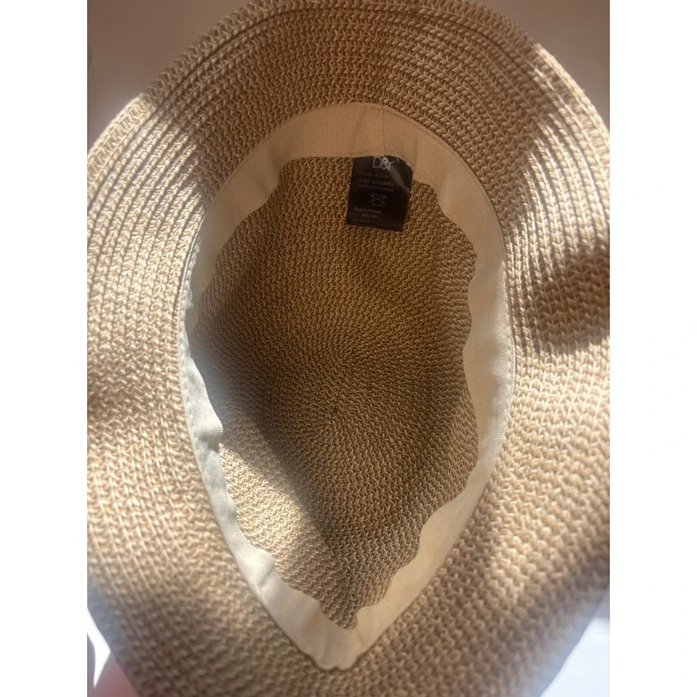 D&Y Tan Woven Paper Straw Cloche Hat with Side Bow Detail Vintage Style Sun Hat